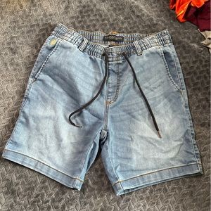 Men’s Ralph Lauren casual shorts